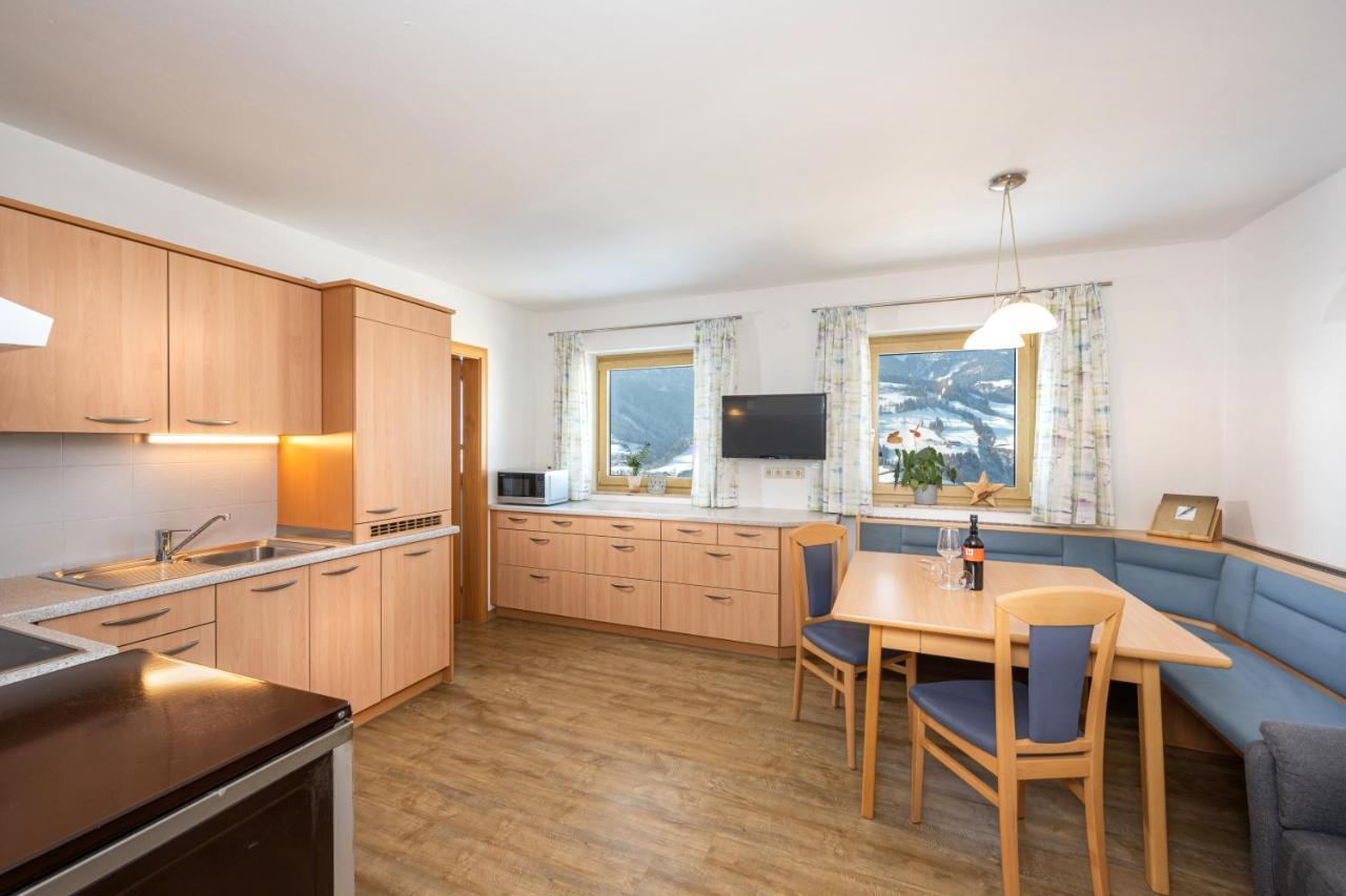 Maurers Appartment ザンクト・ヨーハン・イム・ポンガウ エクステリア 写真